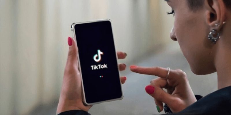 How to Be on for You Page on Tiktok